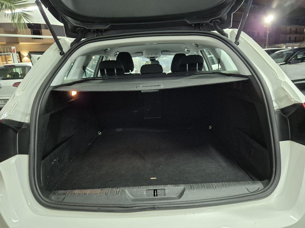 PEUGEOT - 308 SW - 308 BlueHDi 100 S&S SW Business