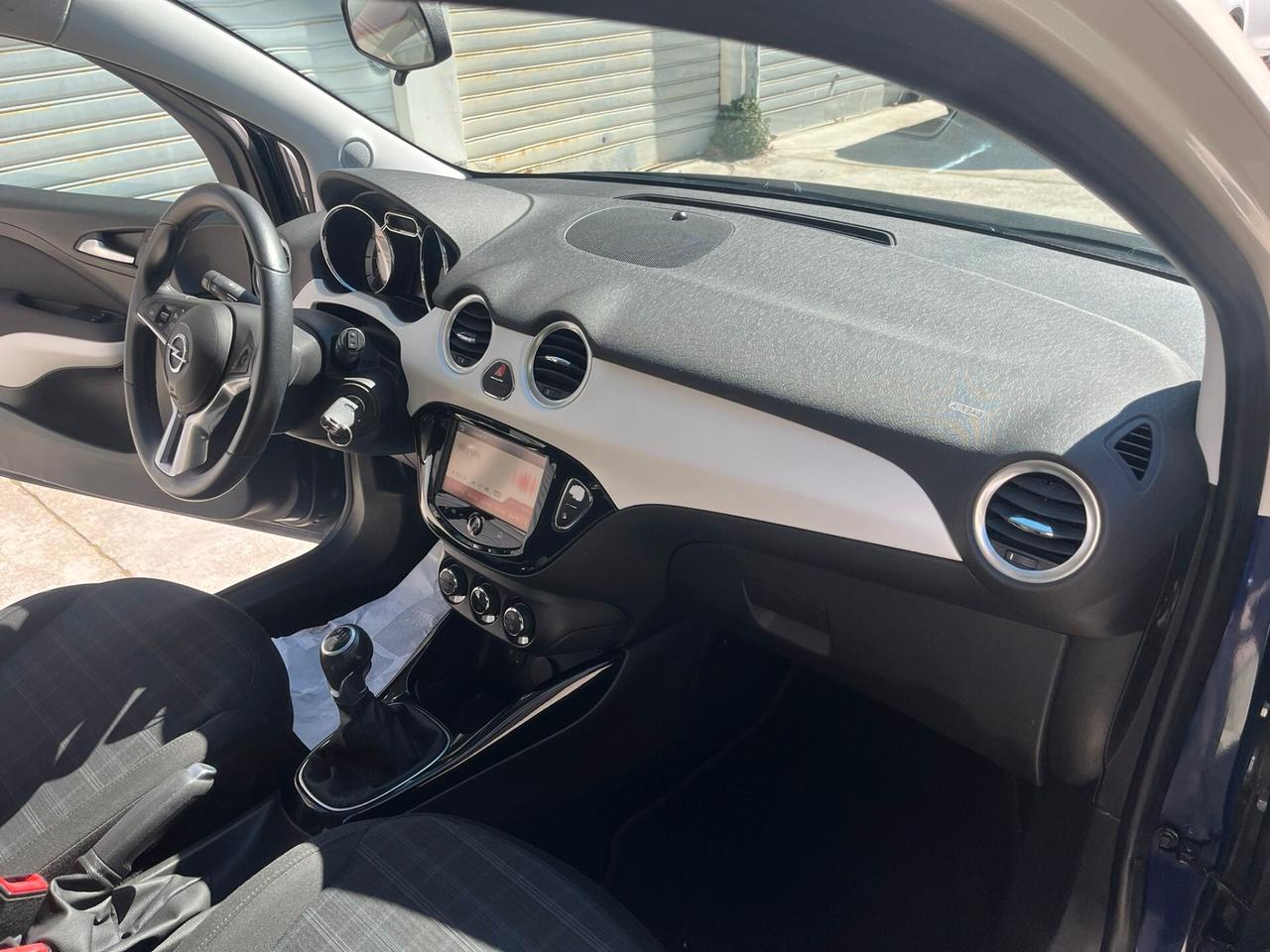 Opel Adam Rocks 1.2 70 CV Air