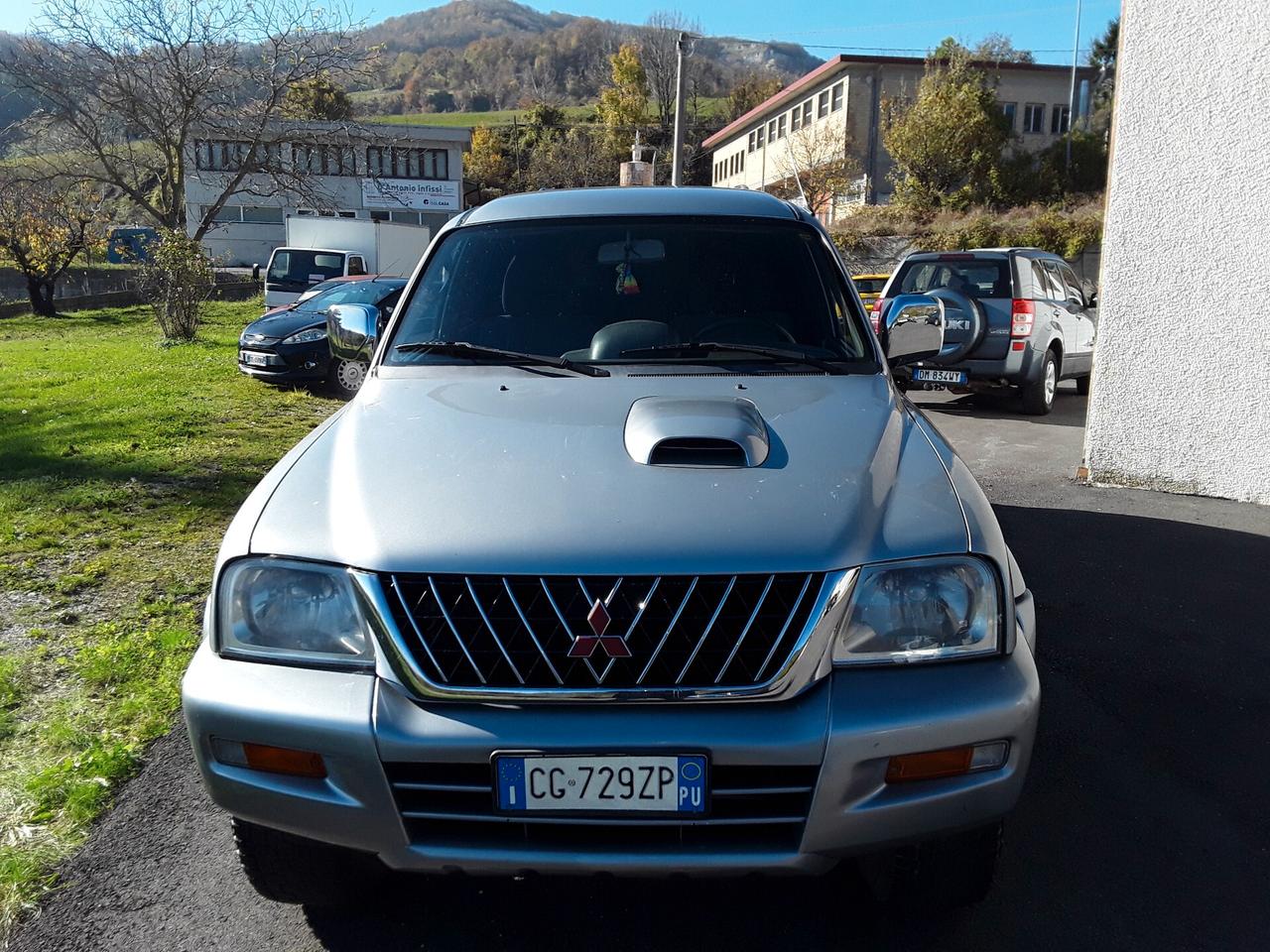 Mitsubishi L200 2.5 TDI 4WD Club Cab Pick-up GLS