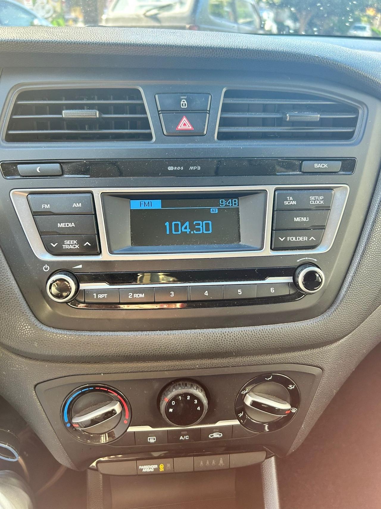 Hyundai i20 1.1 CRDi 12V 5 porte Classic