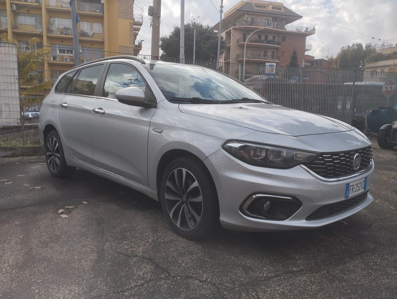 Fiat Tipo 1.6 Mjt S&S SW Lounge