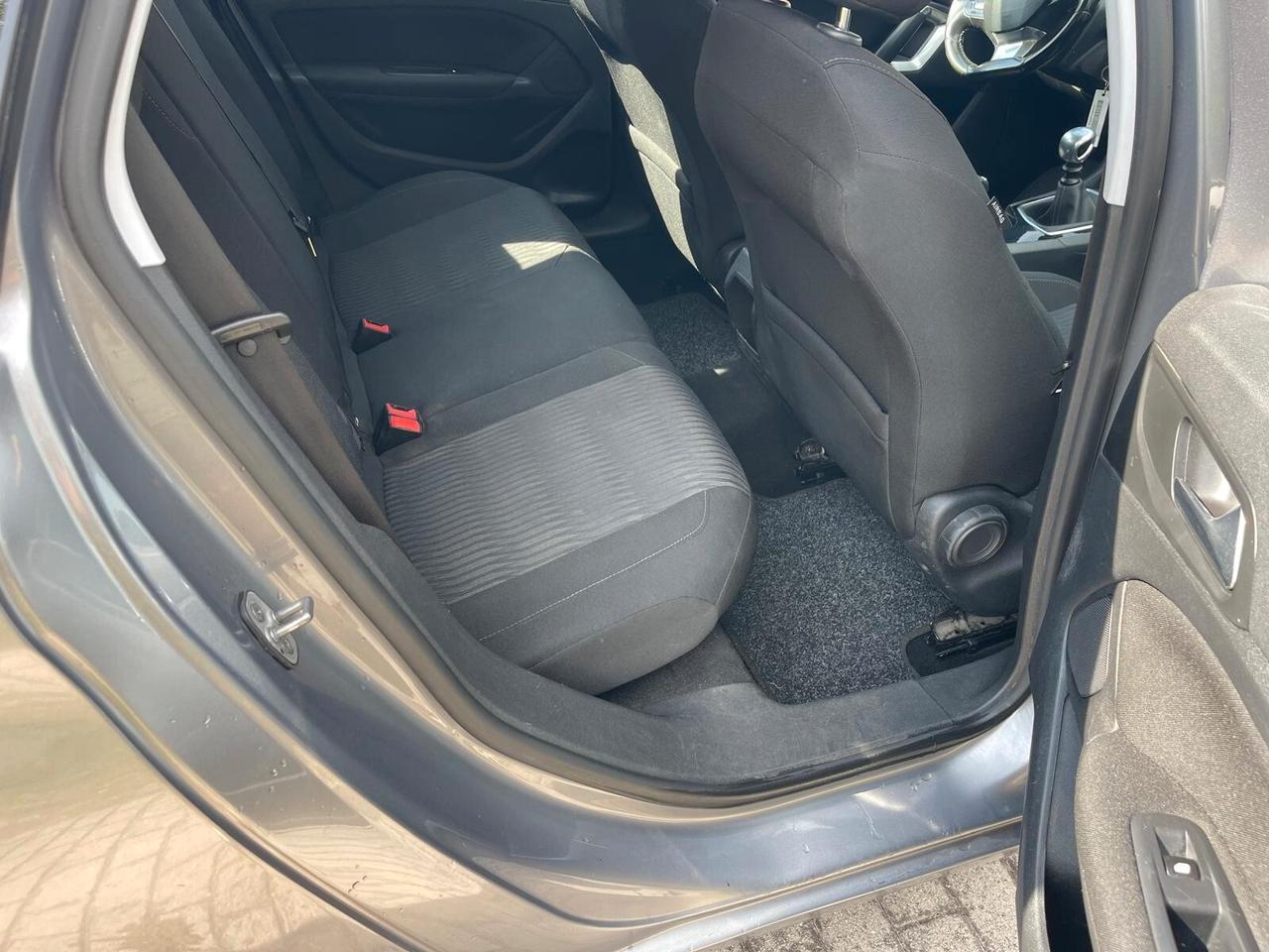 Peugeot 308 BlueHDi 120 S&S SW Business