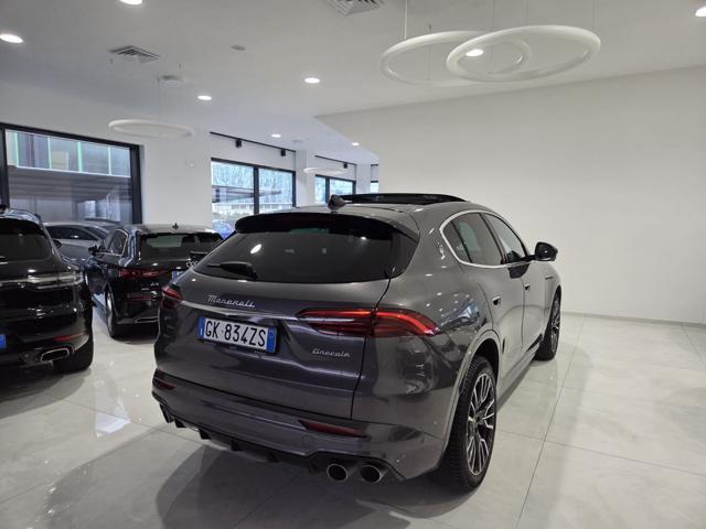 MASERATI Grecale MHEV 300 CV AWD GT Tetto Apribile