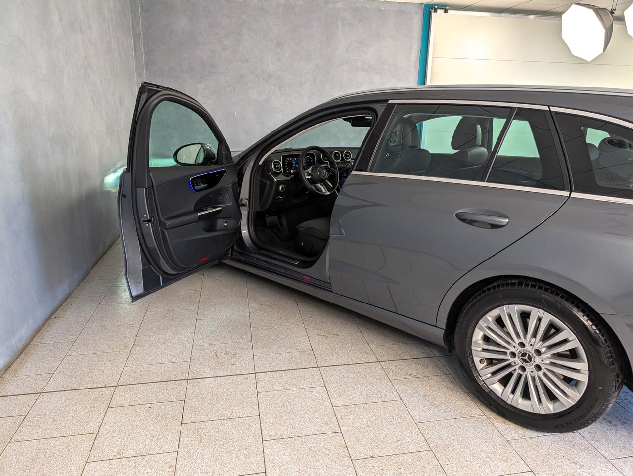 Mercedes-Benz 200 mhev 193cv Automatic Avantgarde Advanced