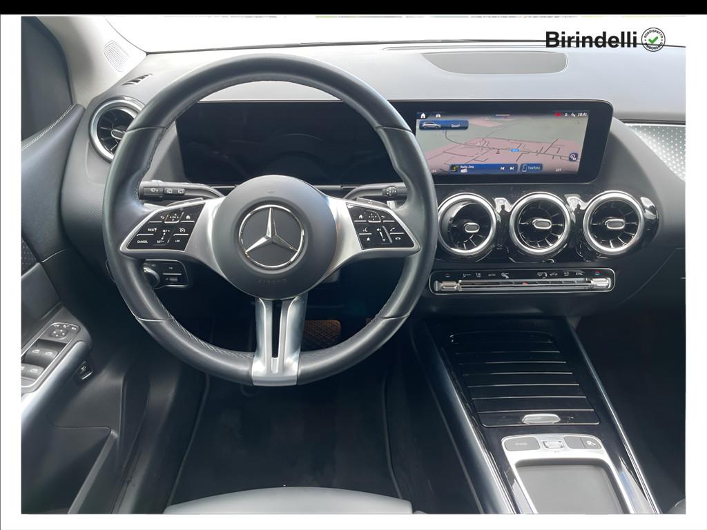 Mercedes-Benz Classe B (W247) - B 180 d Automatic Progressive Advanced