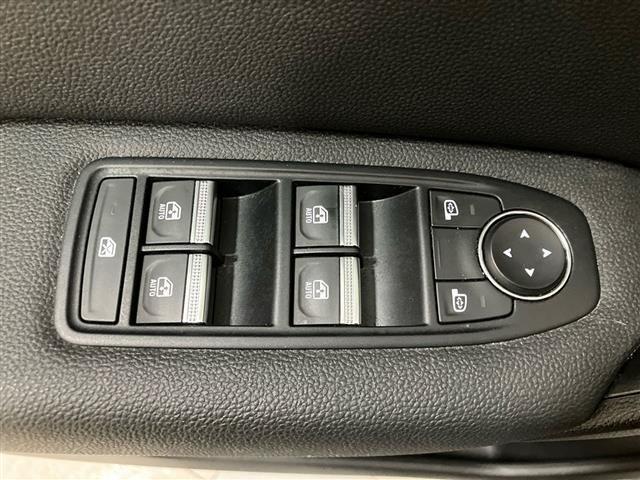 RENAULT Captur 1.6 E-Tech hybrid Techno Fast Track 145cv auto