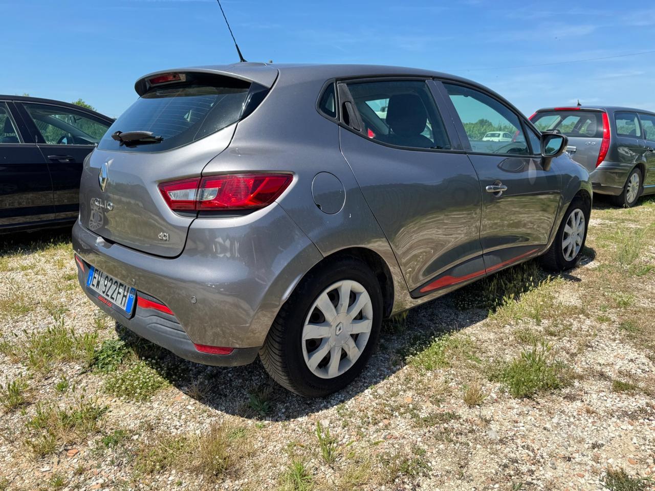 Renault Clio 1.5 dCi 8V 75CV 5 porte Live ok neopatentati