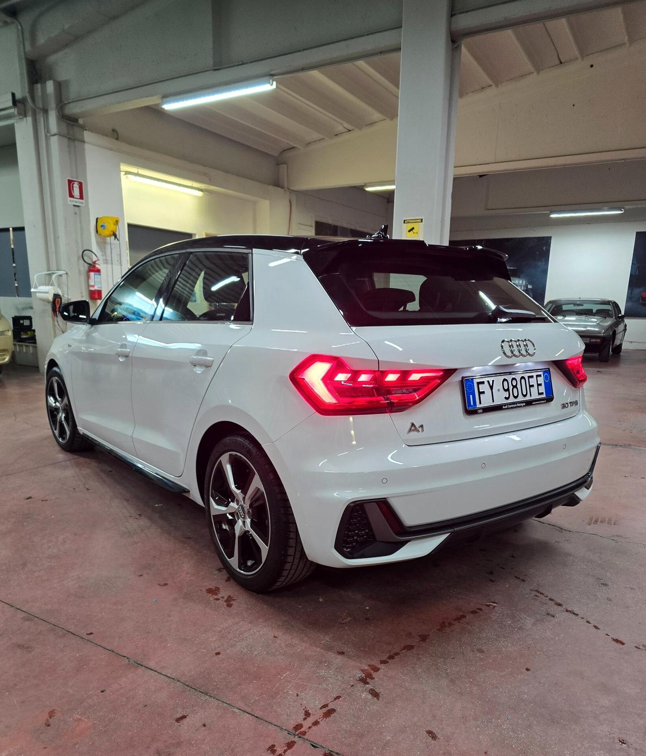 Audi A1 S line edition B-Color
