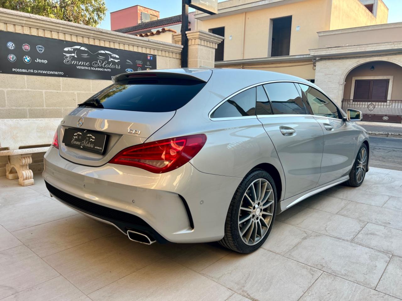 Mercedes-benz CLA 200 d Automatic Premium AMG