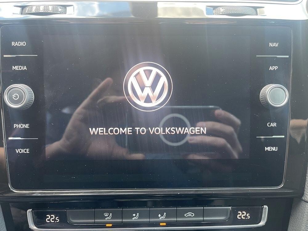 Volkswagen Golf 1.5 TGI 5p. Executive BlueMotion Technology NEO PATENTATI