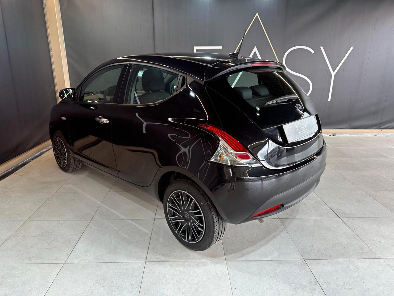 Lancia Ypsilon 1.0 firefly hybrid Gold * APPLE CARPLAY *