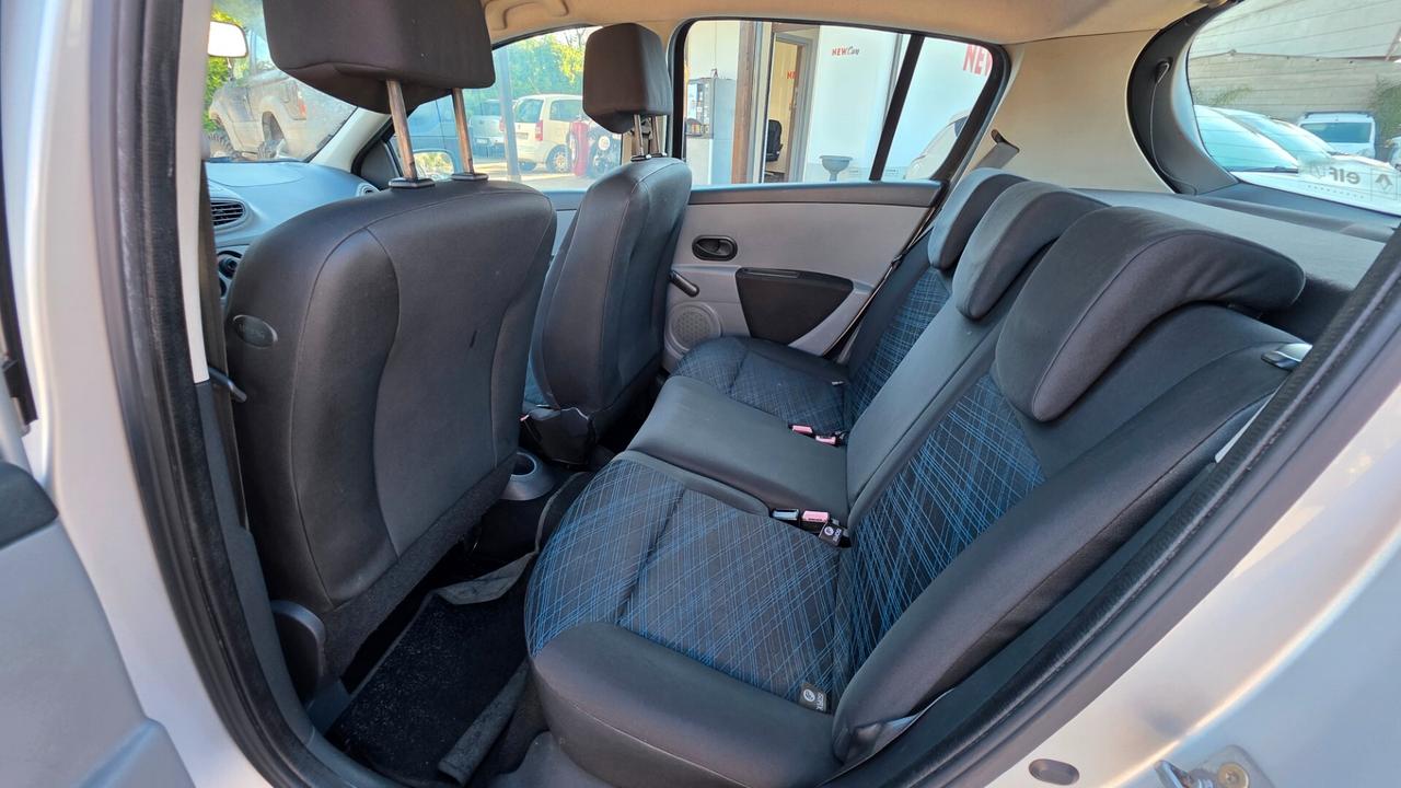 Renault Clio 1.5 dCi 85CV 5 porte Luxe