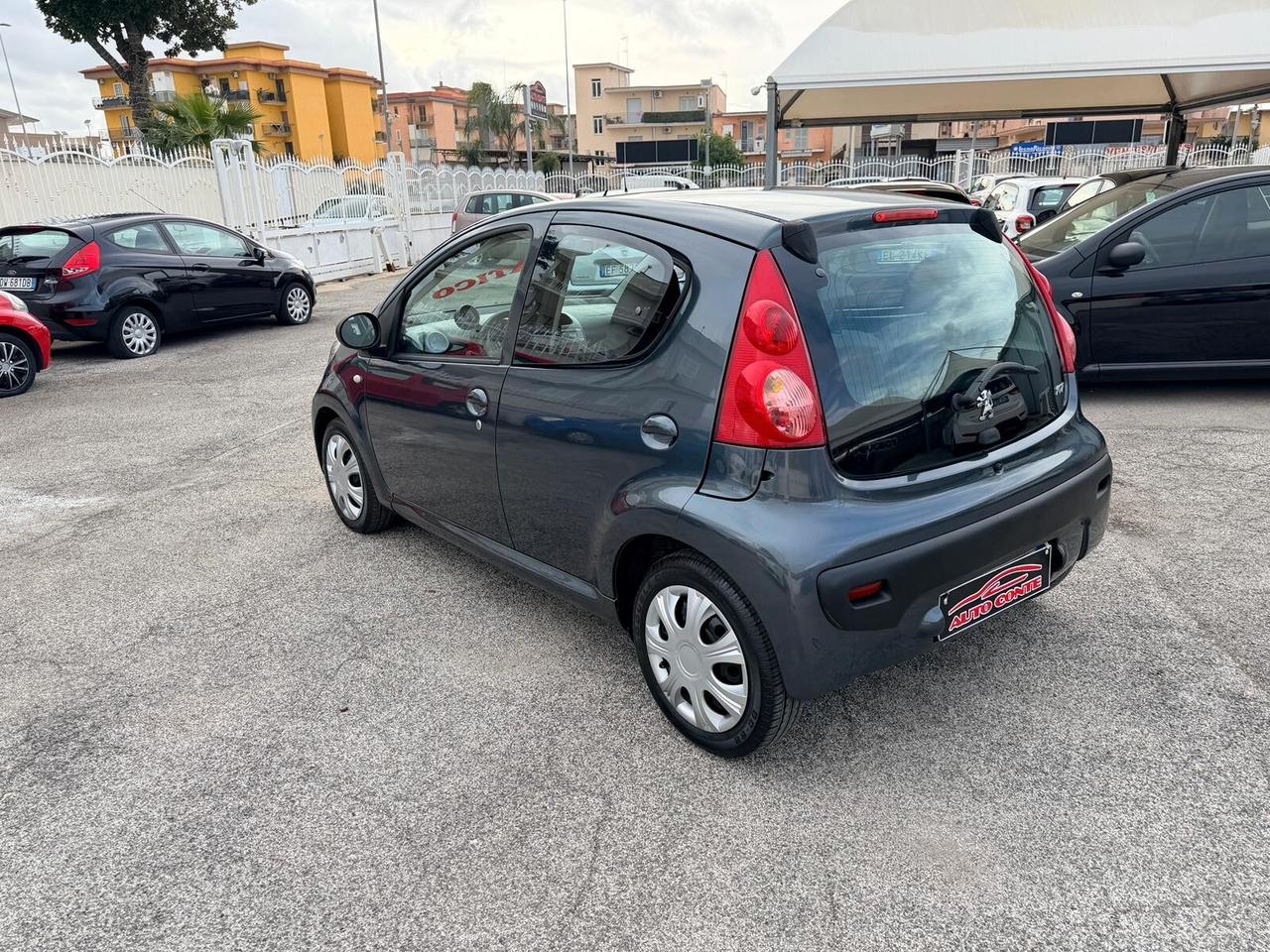 Peugeot 107 1.0 68CV 5p. Desir