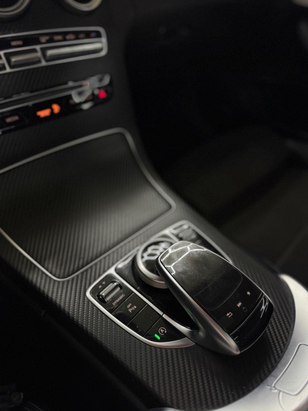 Mercedes-benz Classe C Coupé 220d AMG