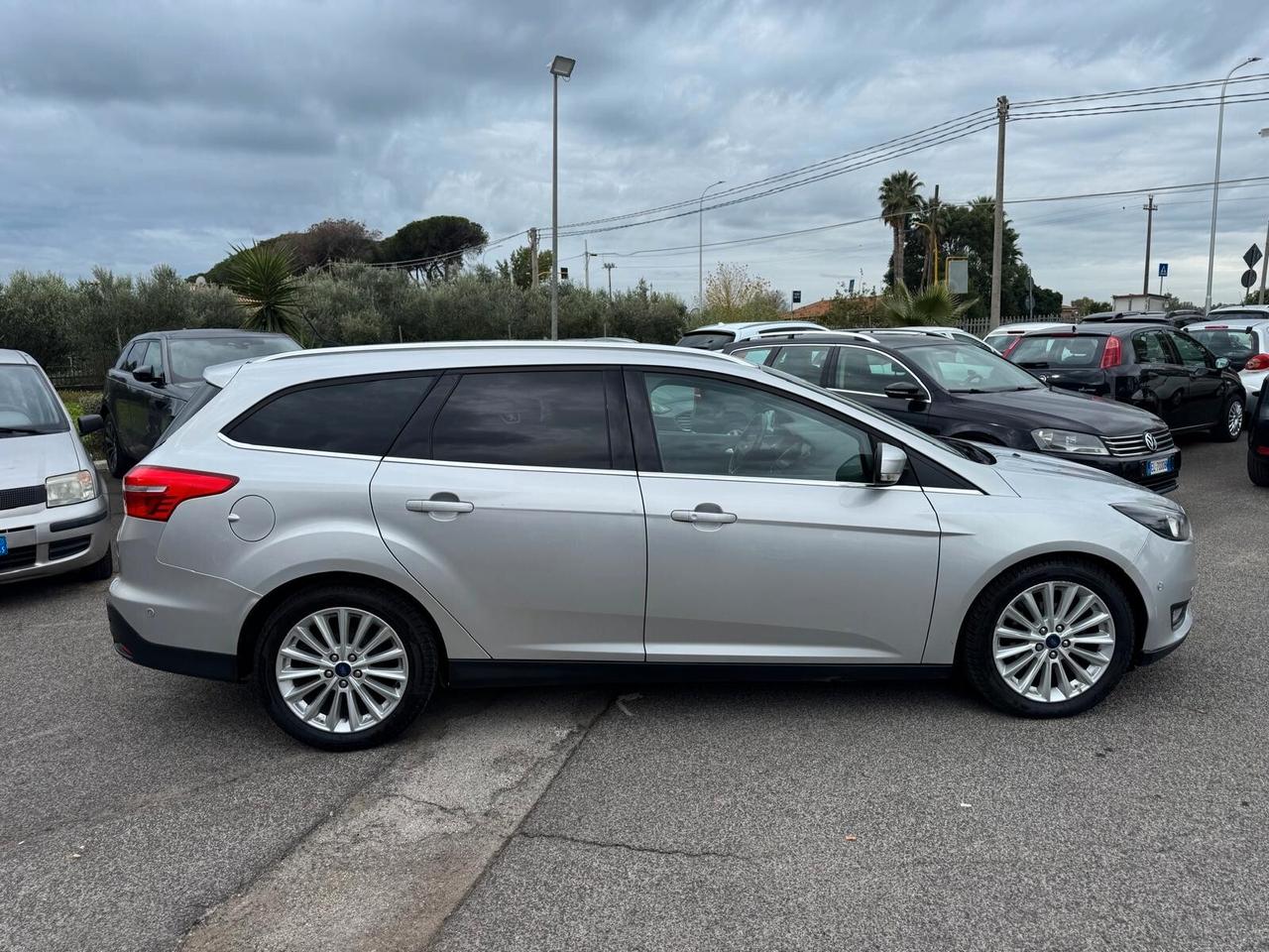 Ford Focus 1.5 TDCI 95CV S&S SW TIATNIUM 2015