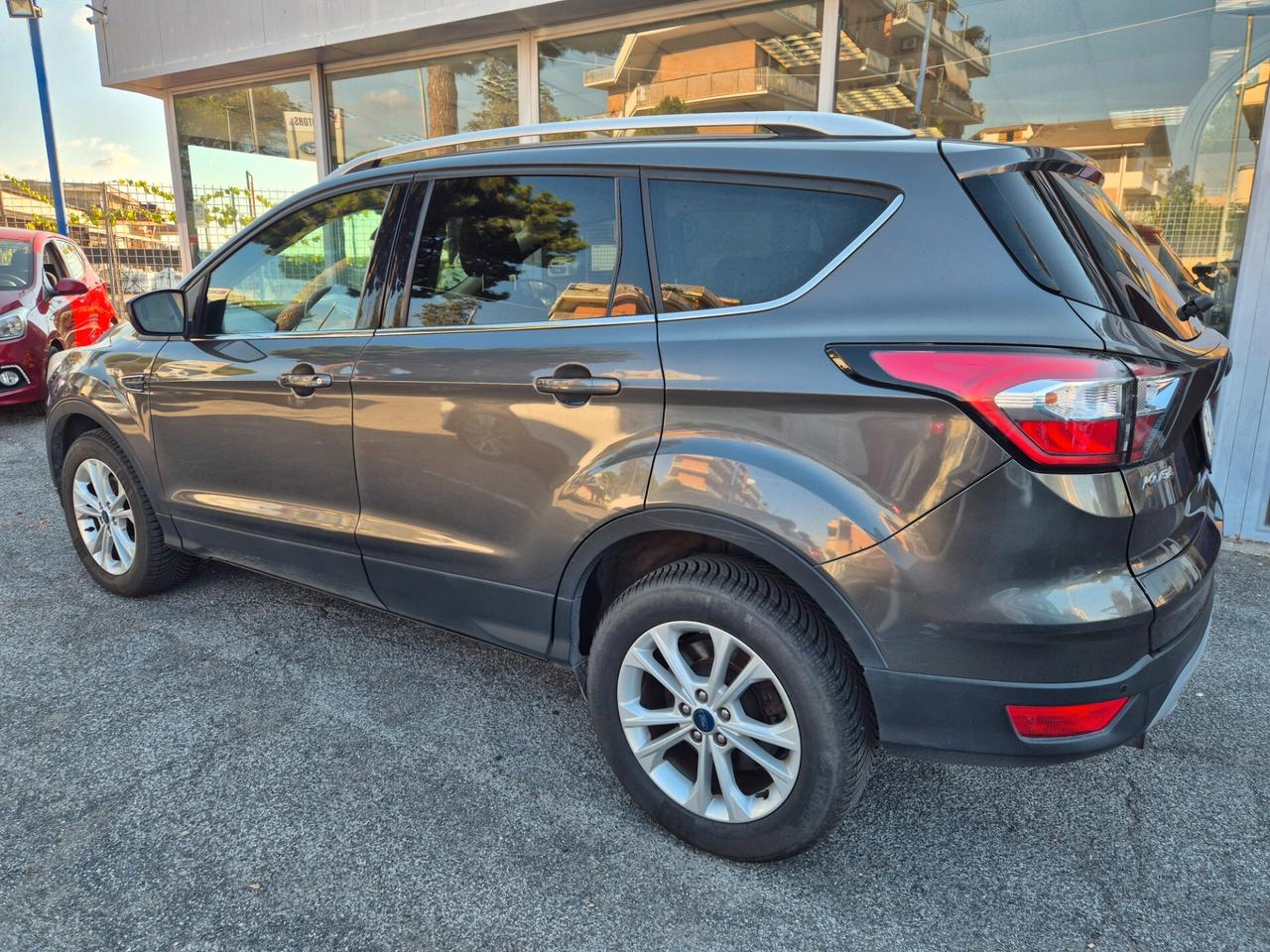 Ford Kuga 2.0 TDCI 150 CV S&S 2WD Titanium