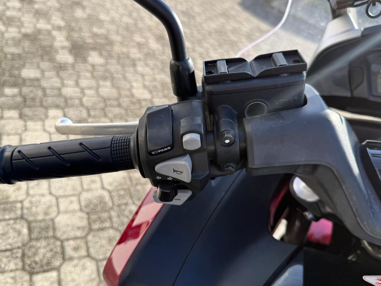 Honda Integra 700