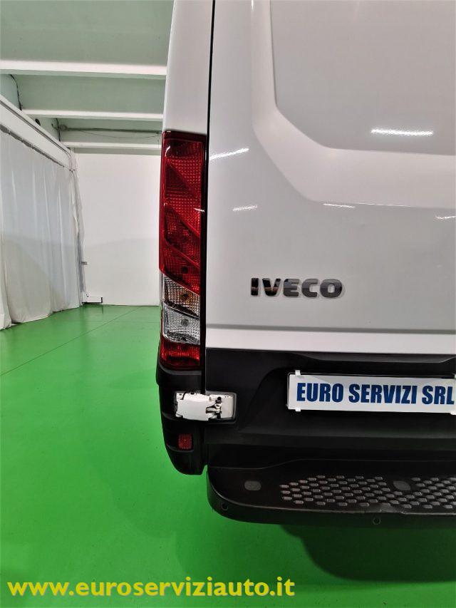 IVECO Daily Daily 2.3 disel HKa 35 S V Randstand 3520 L