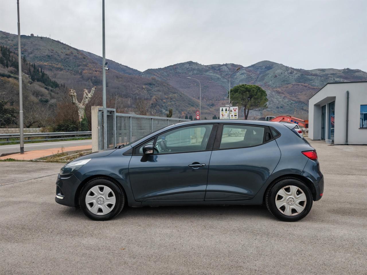 Renault Clio dCi 8V 75 CV Start&Stop 5 porte Energy Intens