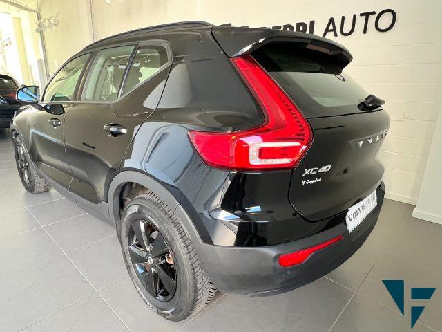 VOLVO XC40 T2 Geartronic Momentum Core