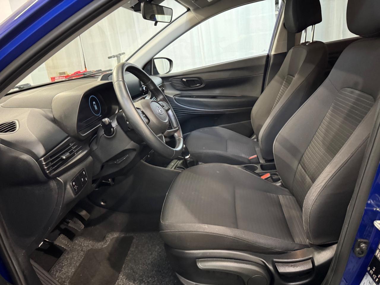 Hyundai i20 1.2 MPI MT Connectline