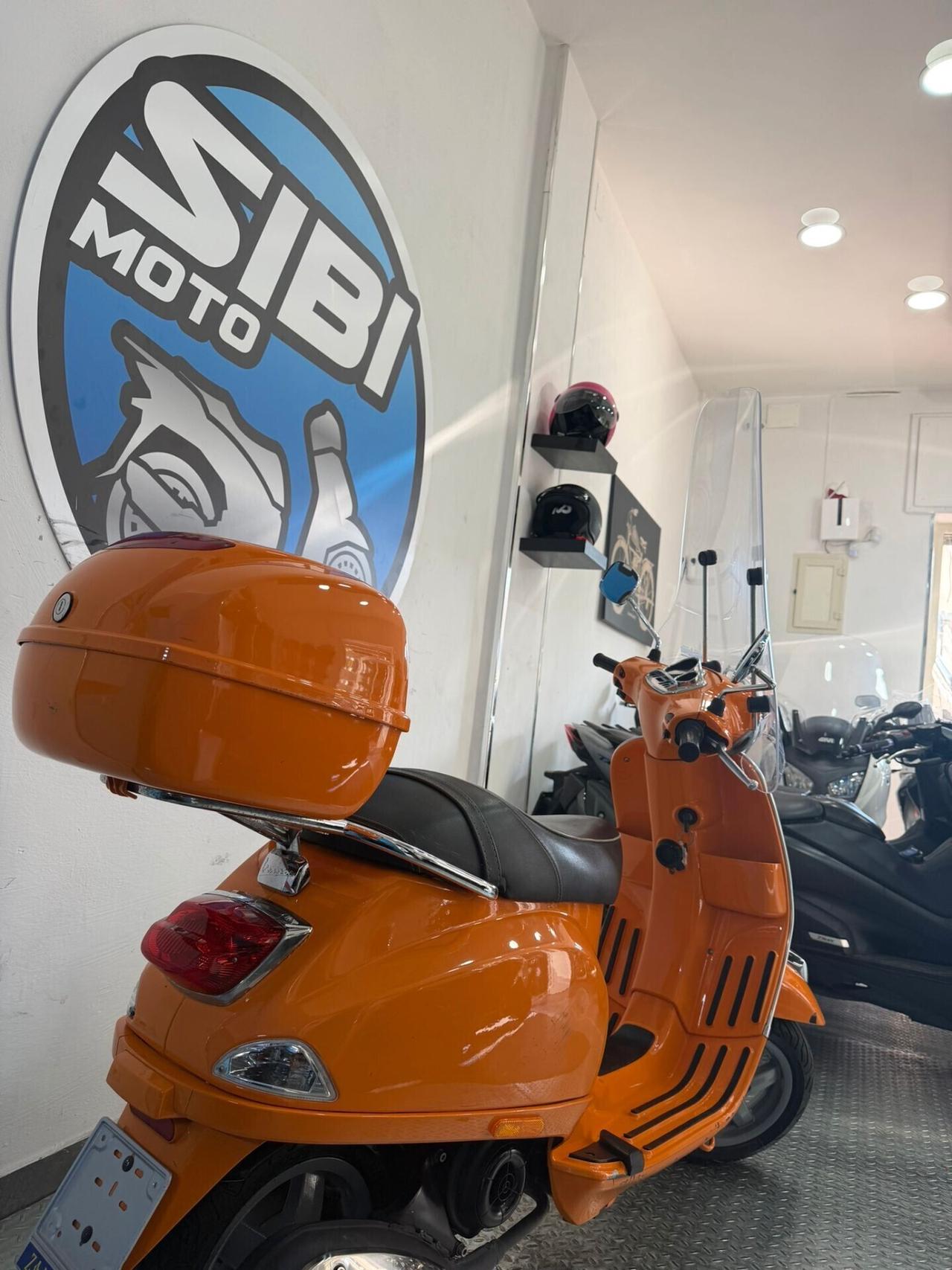 Piaggio Vespa 50 Primavera