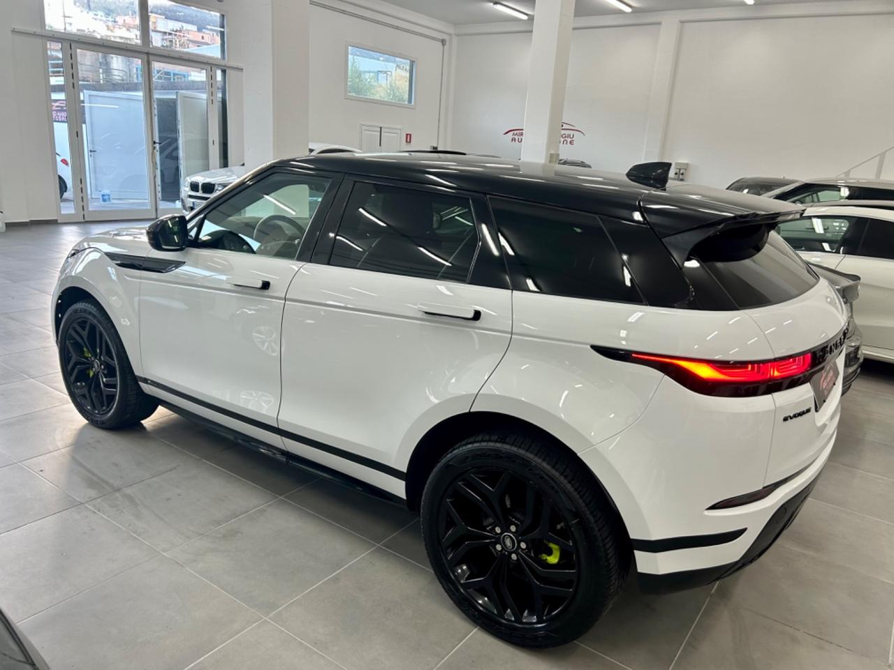 RANGE ROVER EVOQUE 150 CV R-Dynamic FINANZIABILE