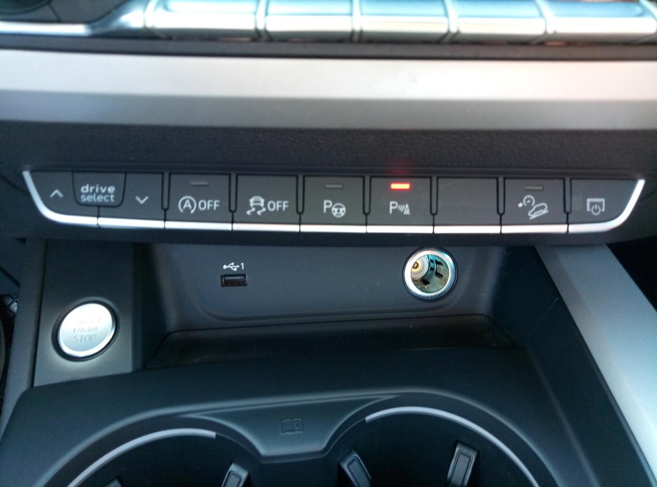 Audi A4 allroad 40 TDI 204 CV S tronic Identity Contrast