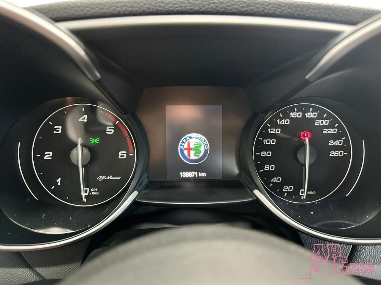 Alfa Romeo Giulia 2.2 Turbodiesel 150 CV Super