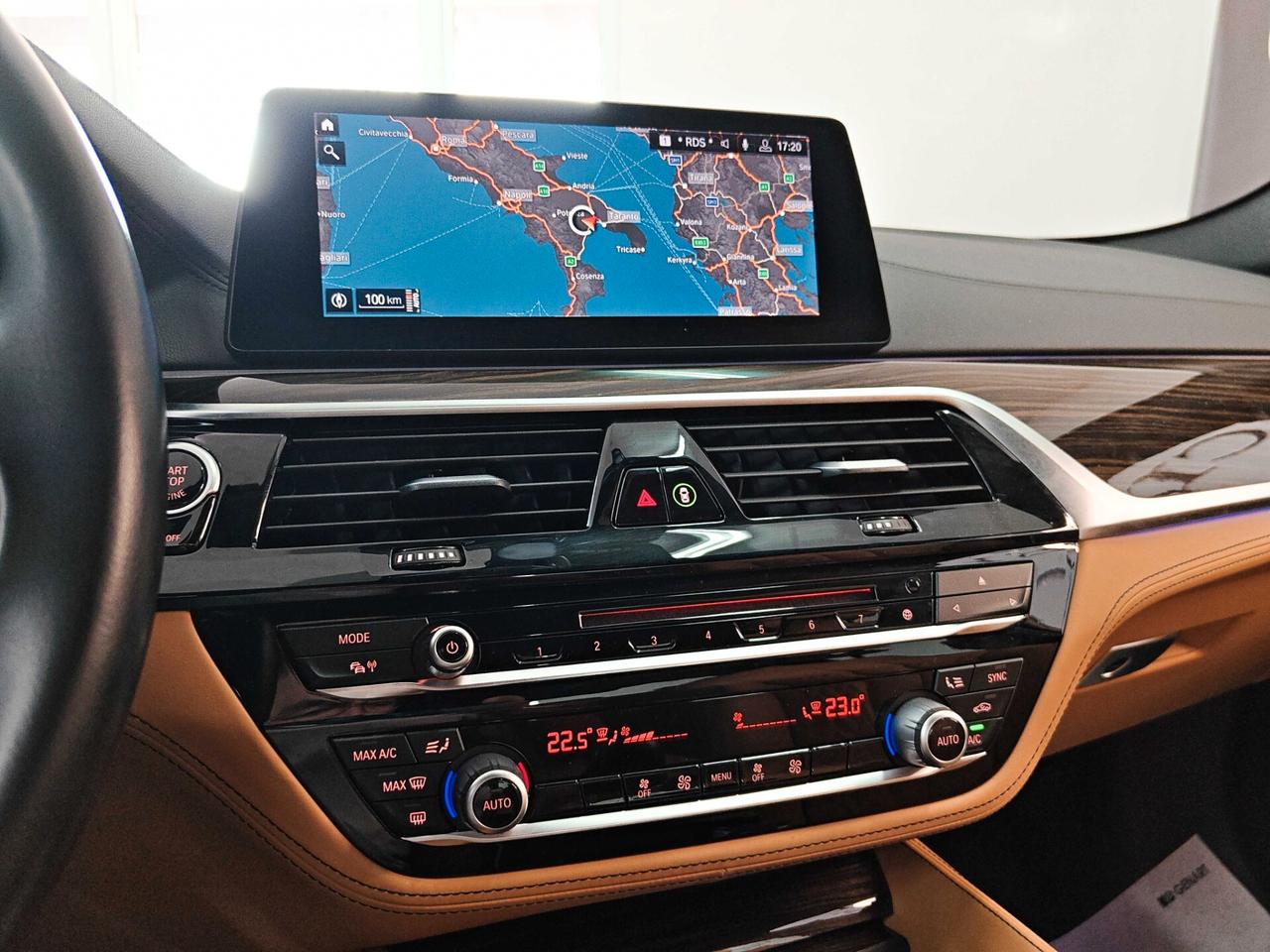 Bmw 530 530i xDrive Luxury