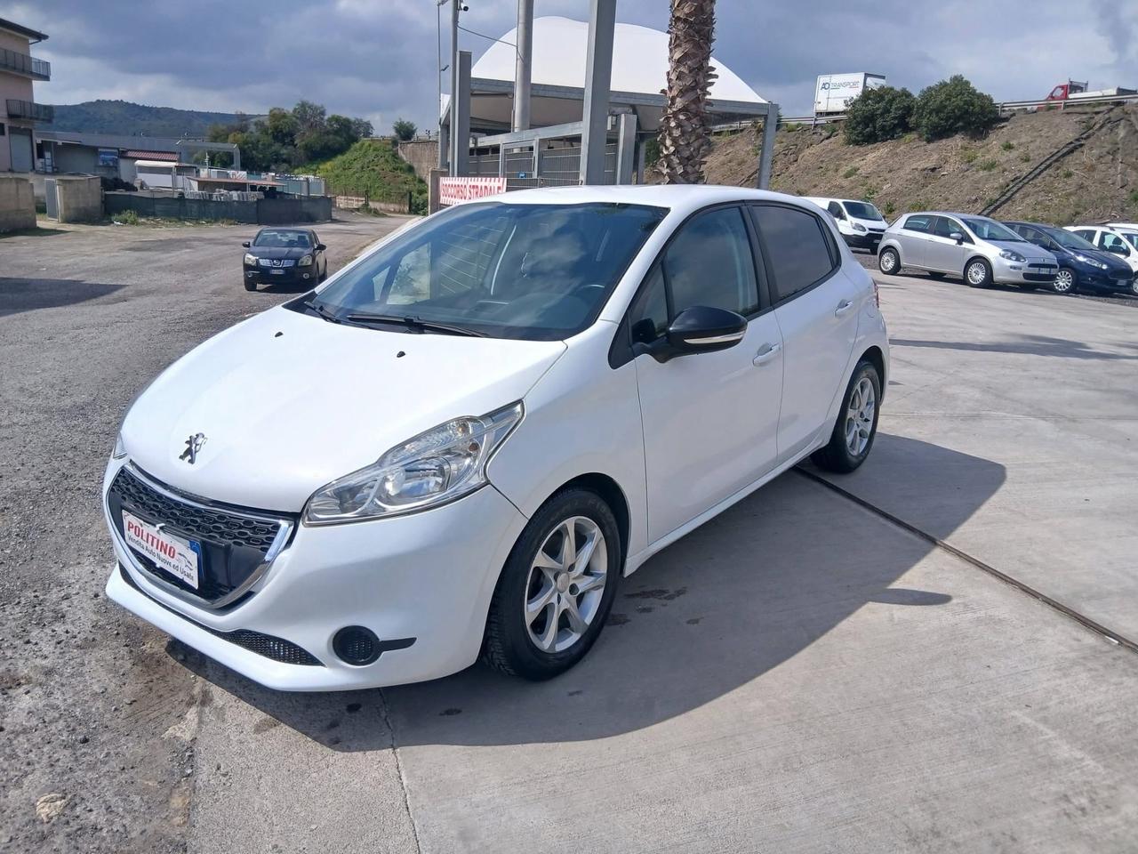 Peugeot 208 1.4 HDi 68 CV 5 porte Active