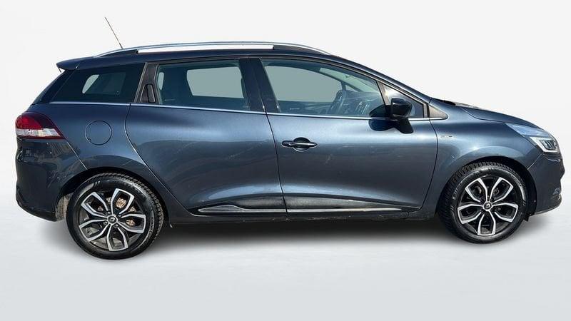 Renault Clio Sporter 1.5 dCi 75cv Moschino Zen Sporter 1.5 dCi 75cv Moschino Life