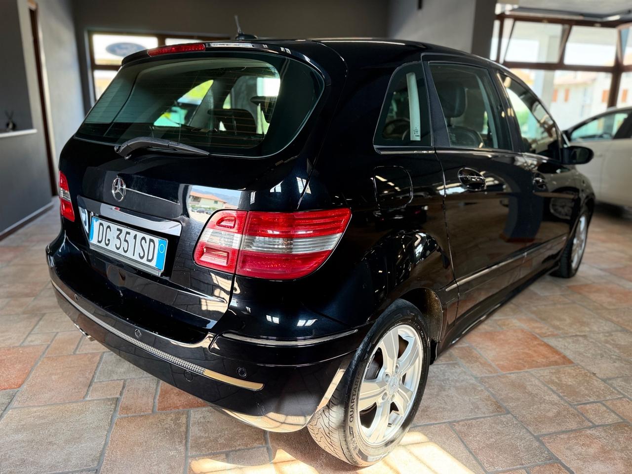 Mercedes-benz B 200 Turbo Sport