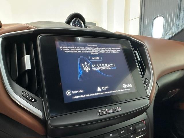 Maserati Ghibli V6 430 CV Q4 Granlusso