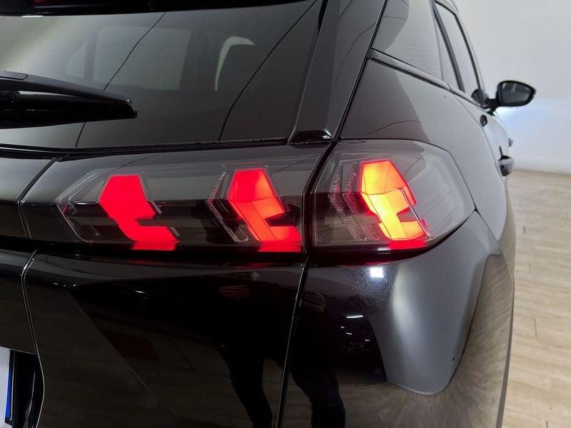 Peugeot 2008 2008 PureTech 130 S&S EAT8 GT