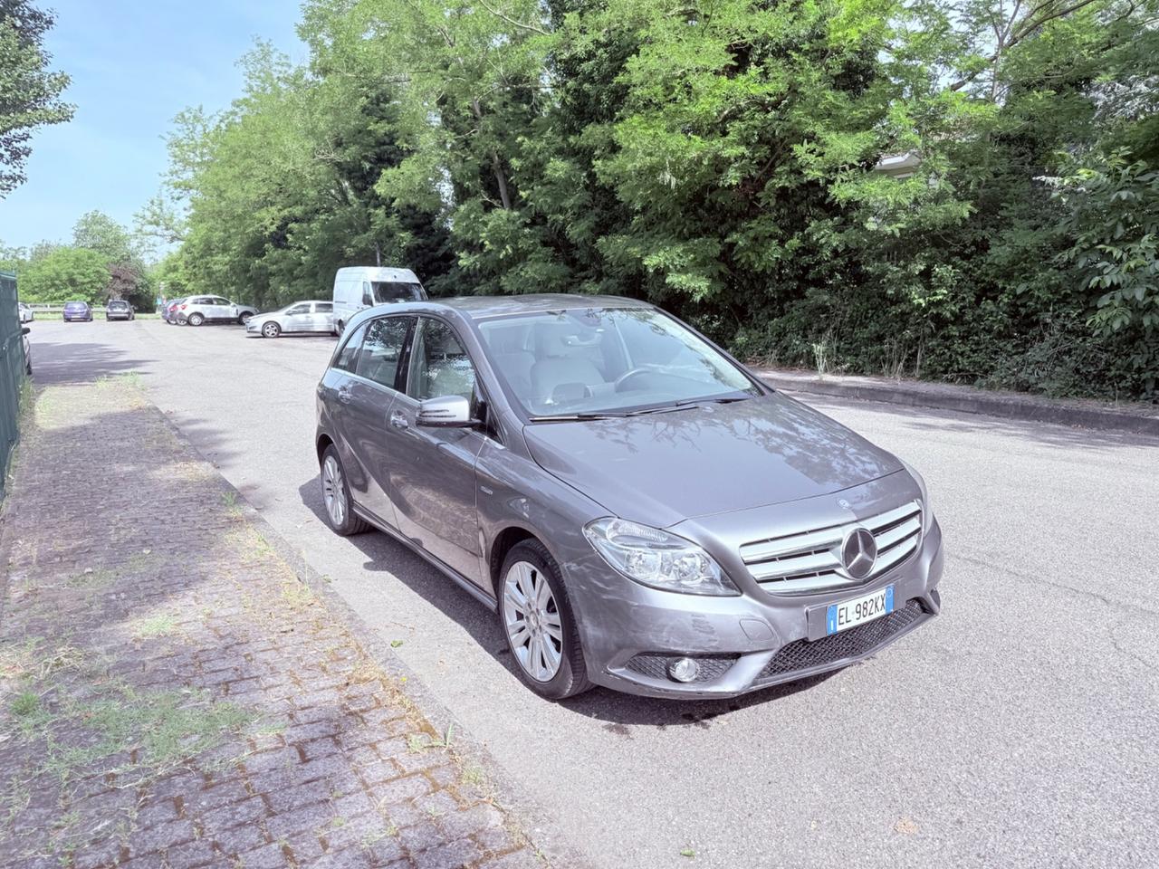 Mercedes-benz B 200 CDI BlueEFFICIENCY