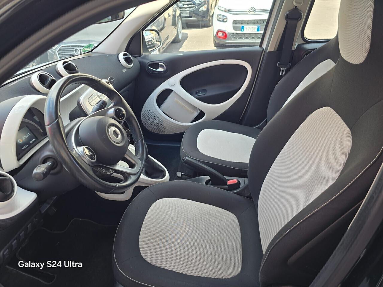 Smart ForFour 70 1.0 Passion