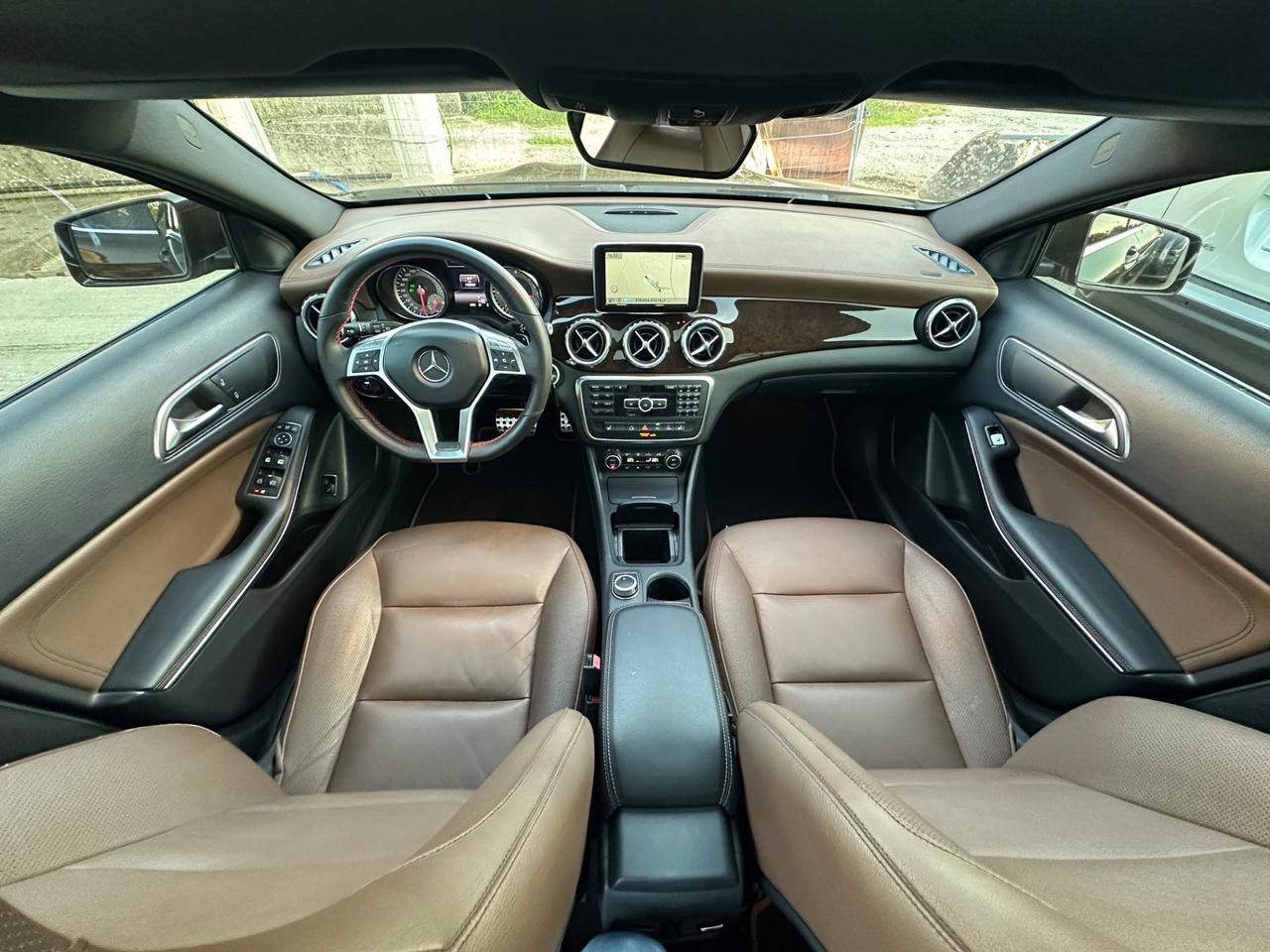 Mercedes-benz GLA 200 CDI Automatic Premium