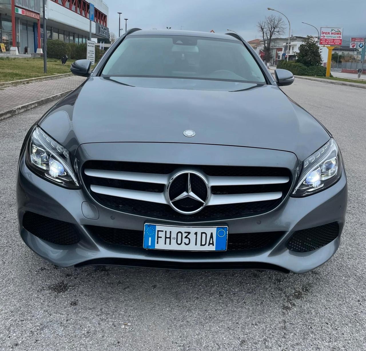 Mercedes-benz C 200 d S.W. Auto Premium (AMG) Automatico 135 mila km