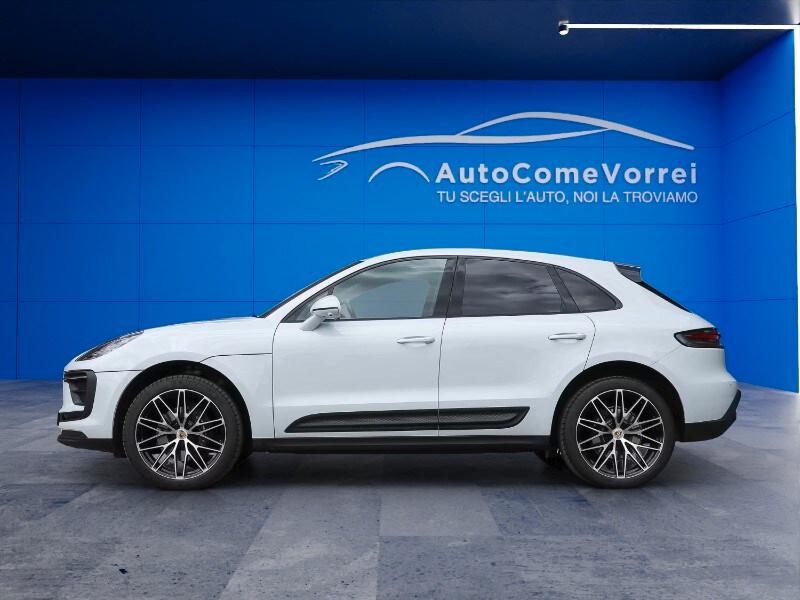 PORSCHE Macan 2.0