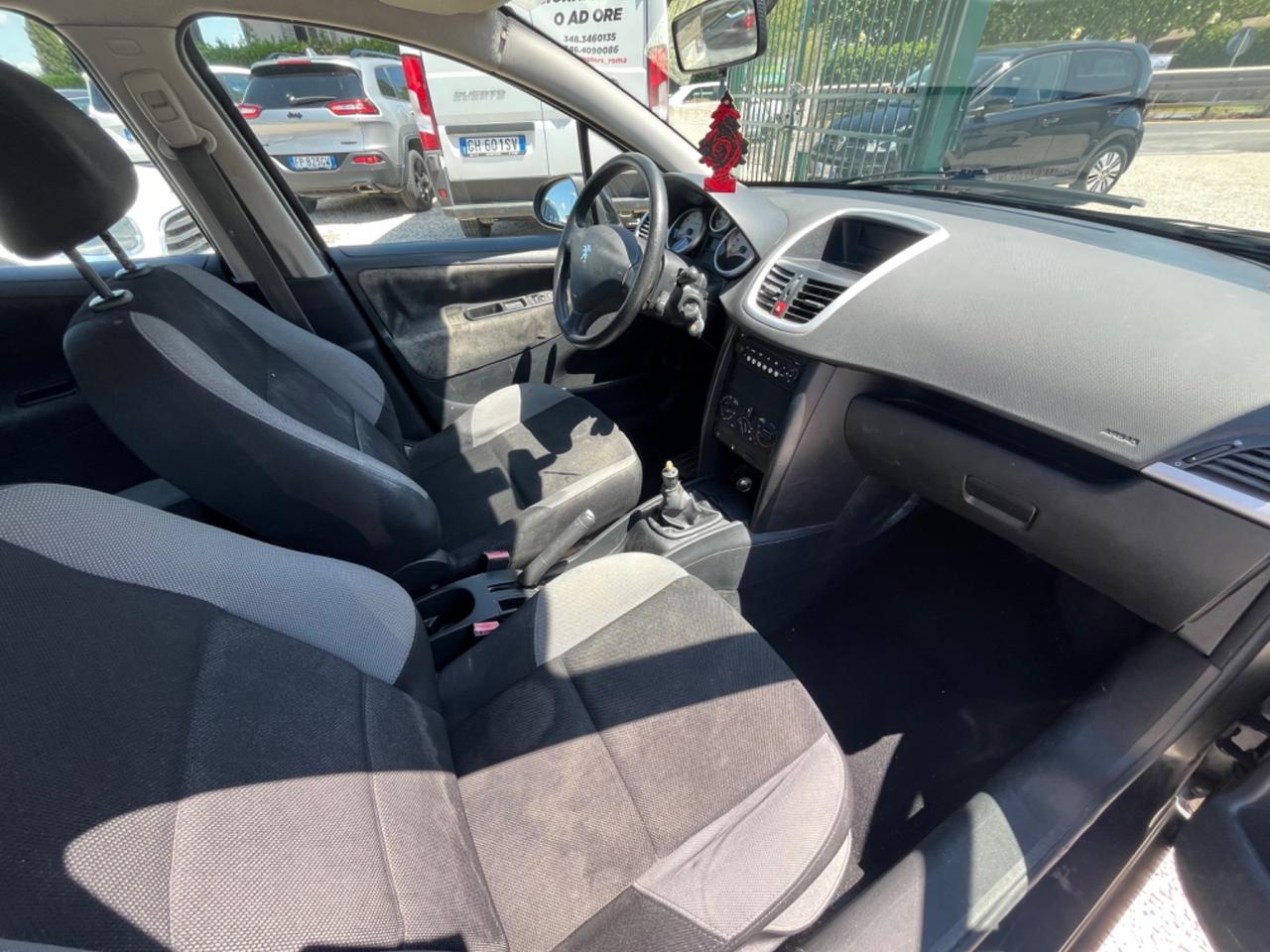 Peugeot 207 1.4 8V 75CV 5p. Energie Sport ECO GPL