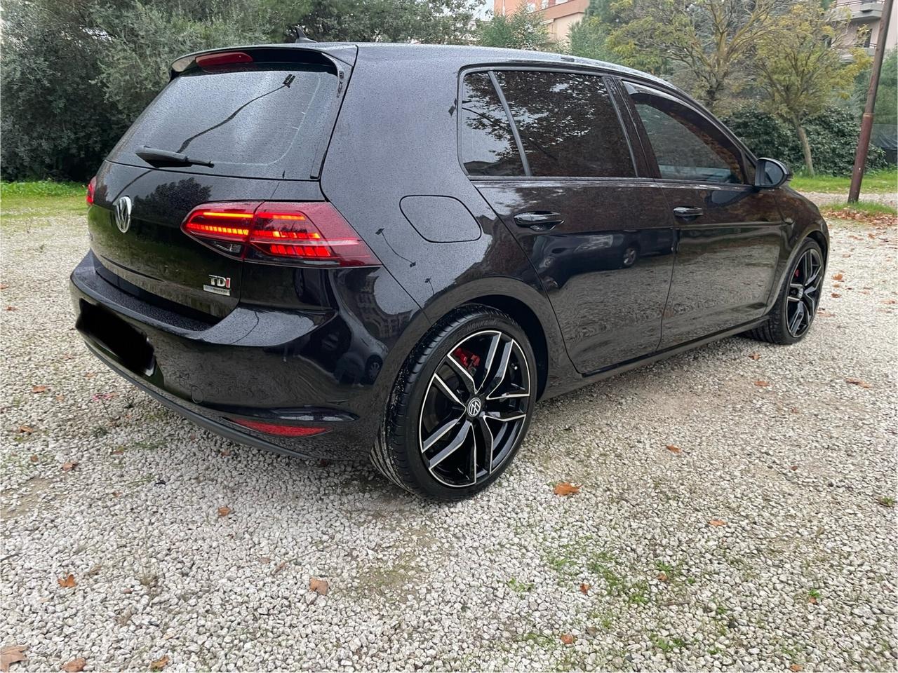 Volkswagen Golf 1.6 TDI allestimento GT