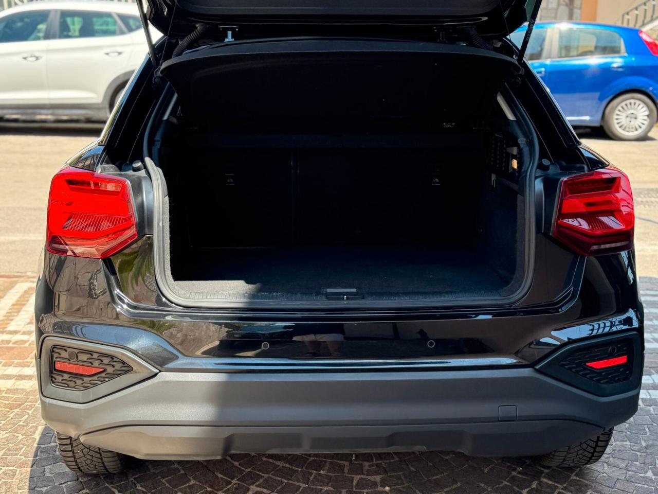 Audi Q2 30 TDI S tronic Business Plus