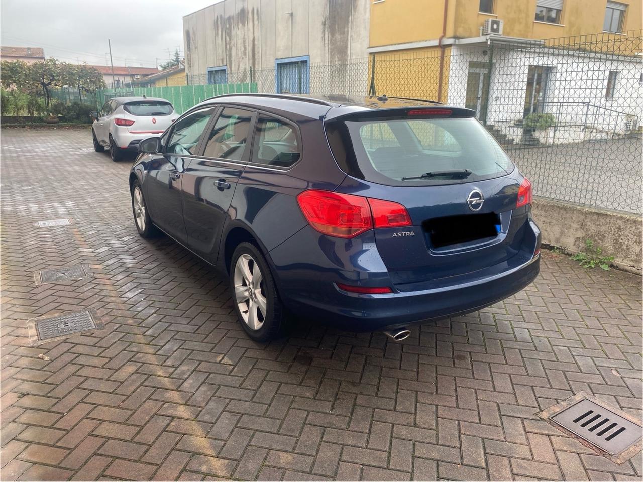 Opel Astra 1.4 Turbo 140CV Sports Tourer GPL Tech Elective