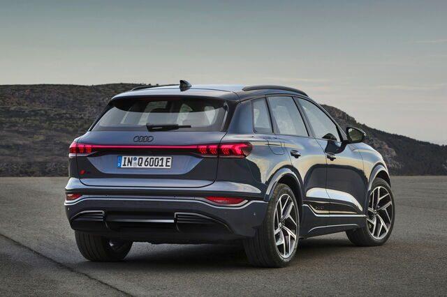 AUDI Q6 e-tron S quattro Sport Attitude