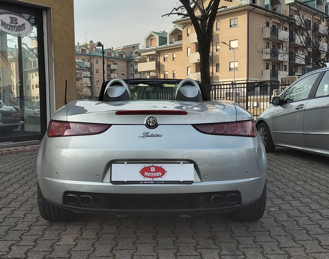Alfa Romeo Spider 2.2 JTS
