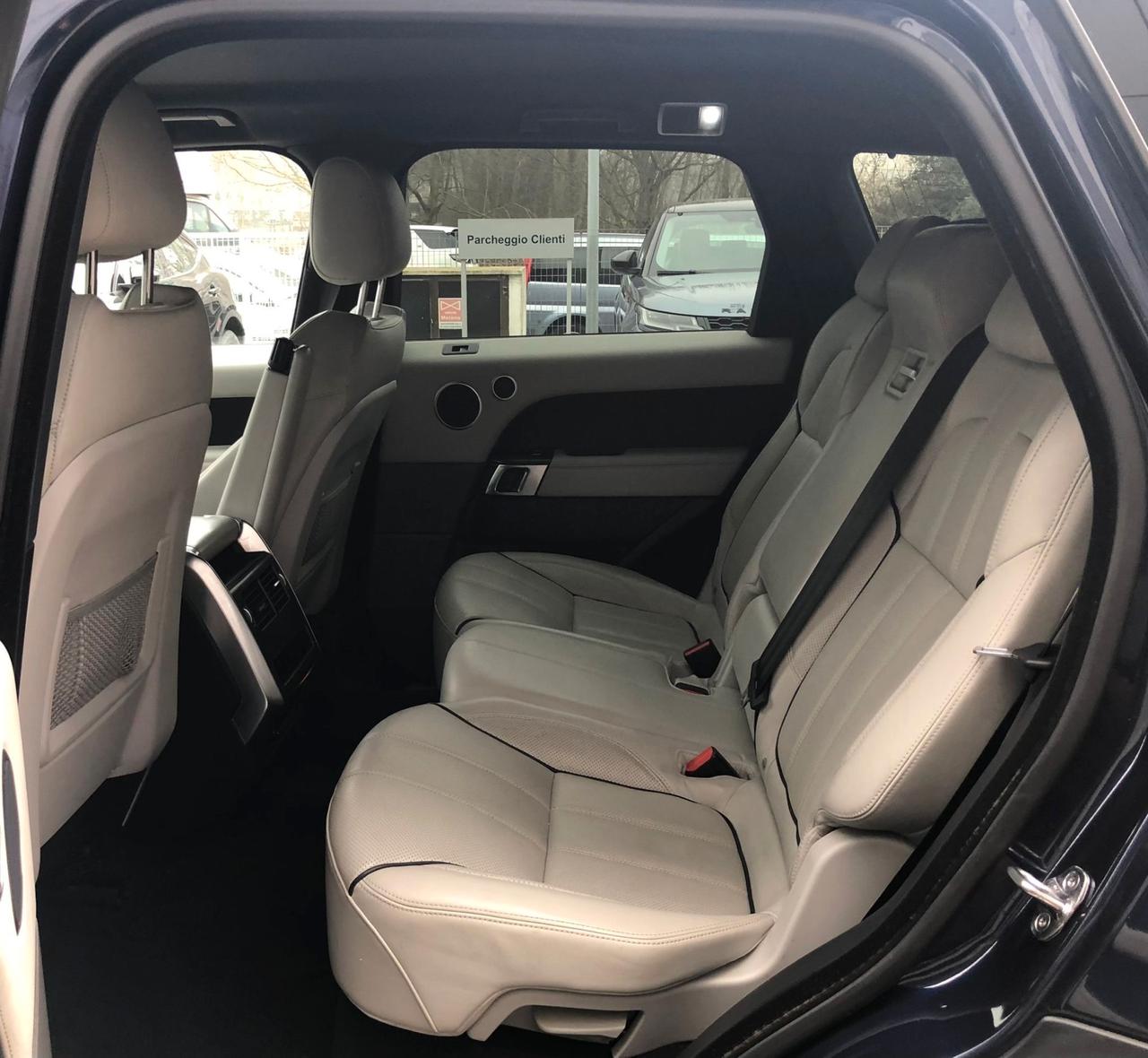 Range Rover Sport 3.0 TDV6 HSE // SOLO PER COMMERCIANTI