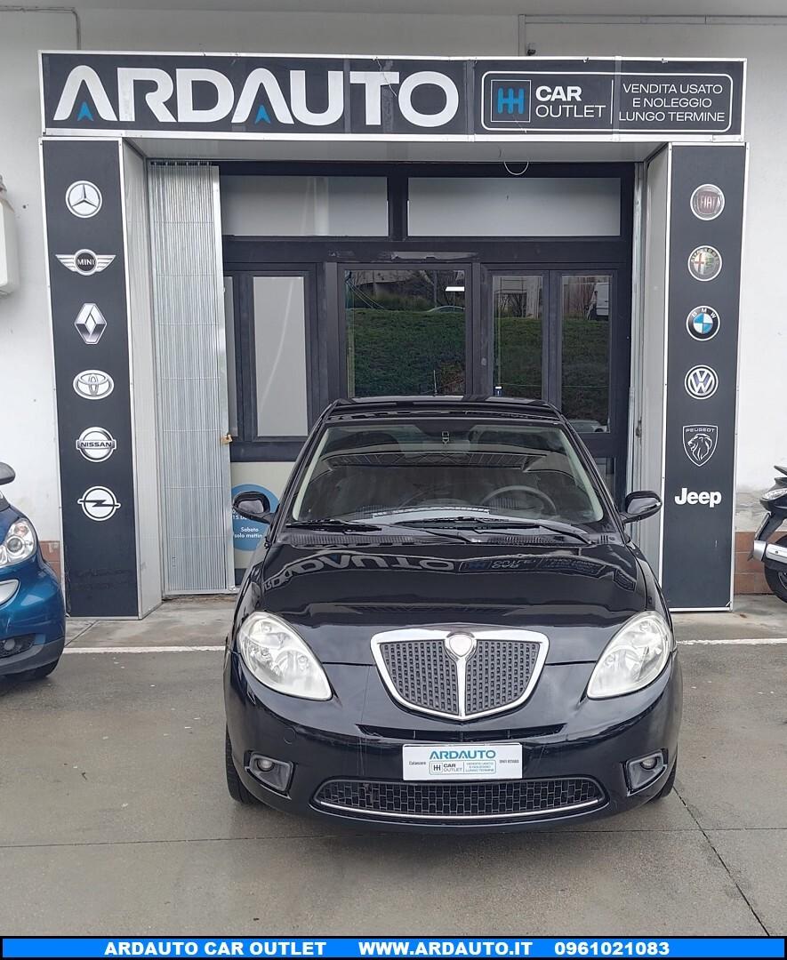 Lancia Ypsilon 1.2 Argento