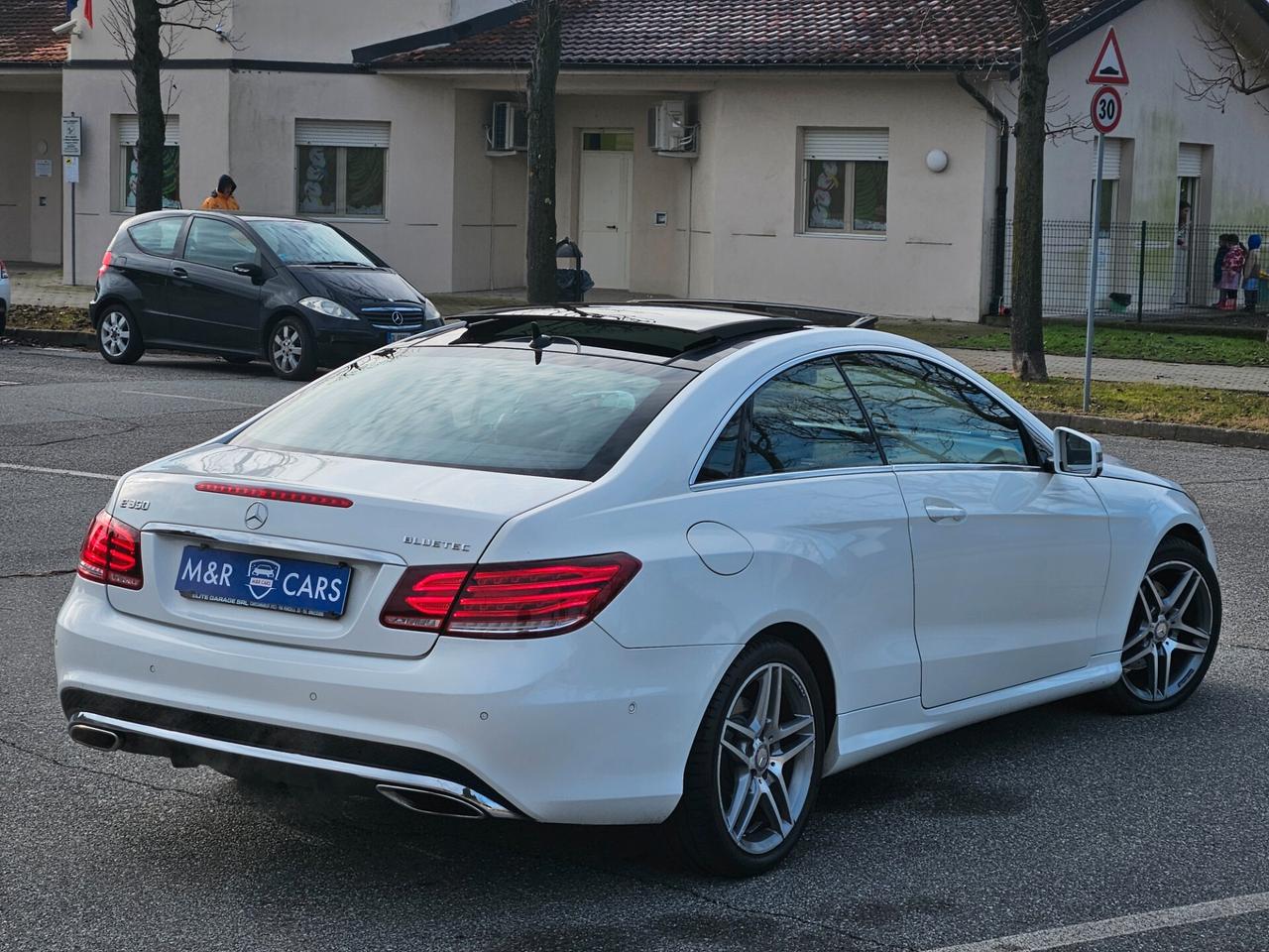 Mercedes-benz E 350 Coupé PAK AMG 9G TRONIC E6