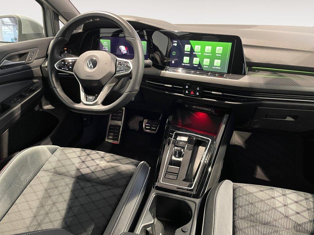 Volkswagen Golf VIII 2020 Variant 1.5 etsi 130CV DSG R-Line (MHEV)